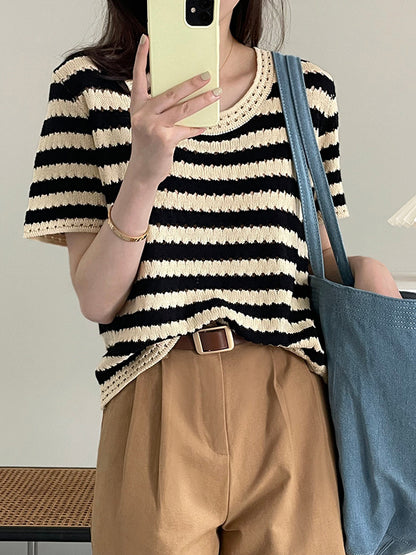 Simple Black White Contrast Color Striped Knitting T-Shirt