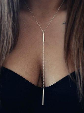 Metal Stick Simple Design Necklace