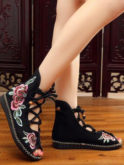 Chinese Style Casual Shoes in Flower Print, Three Colors