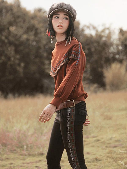 Loose Tasseled Embroidered Sweatshirt
