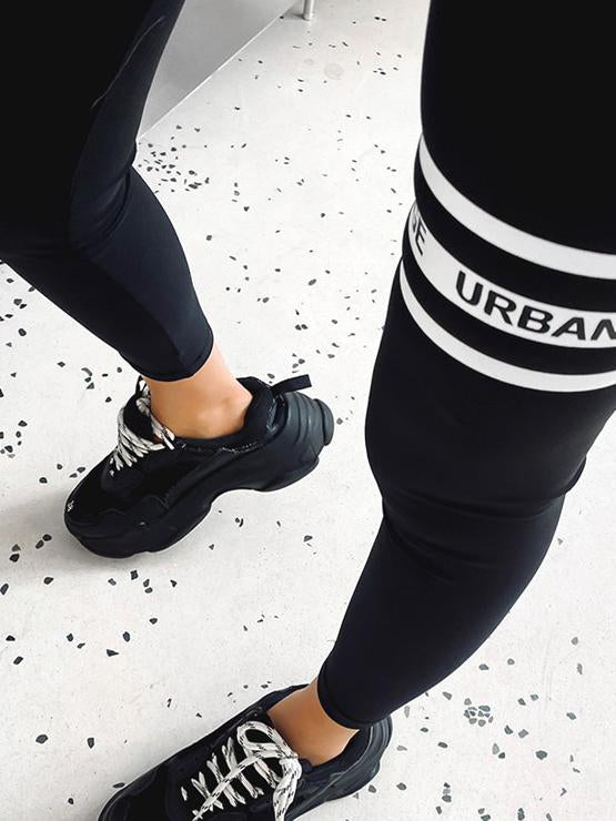 Fashion Contrast Color Letters Printed Leggings