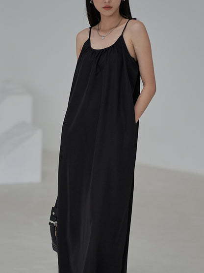 Leisure Fashion Loose Solid Color Pleated Spaghetti-Neck Midi Dress