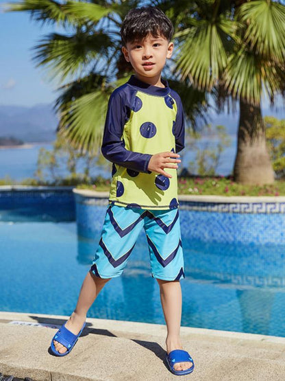 AONIHUA Striped Bottom Boy Swimwear