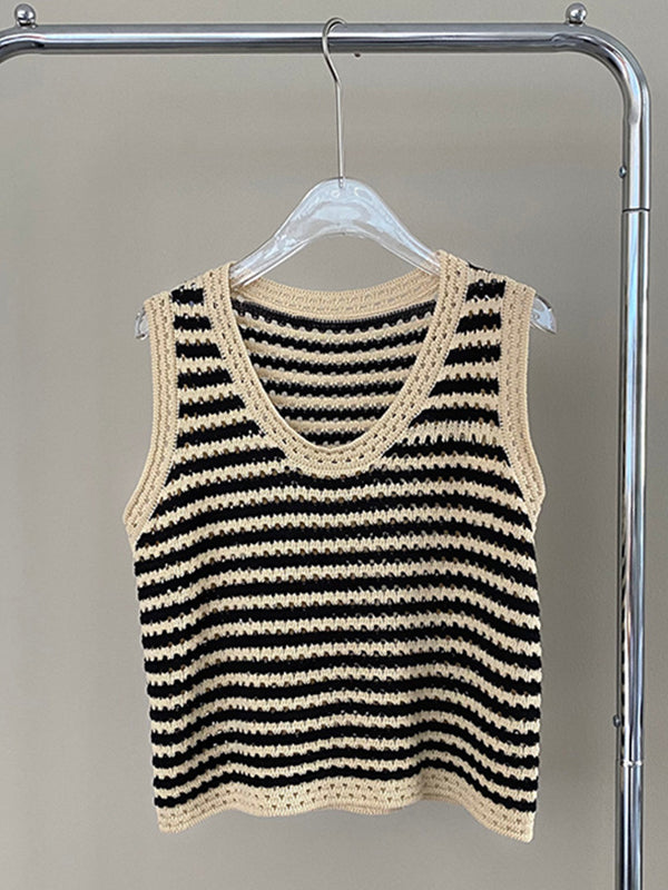 Simple Black White Contrast Color Knitting Vest Top