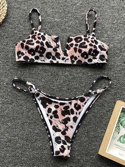V Wired Textured Bikini Set