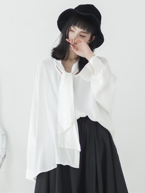 Original Loose Black Chic Lace-up Blouse