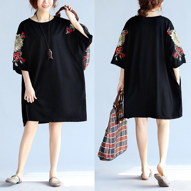 Loose Embroidery Black Midi Dresses