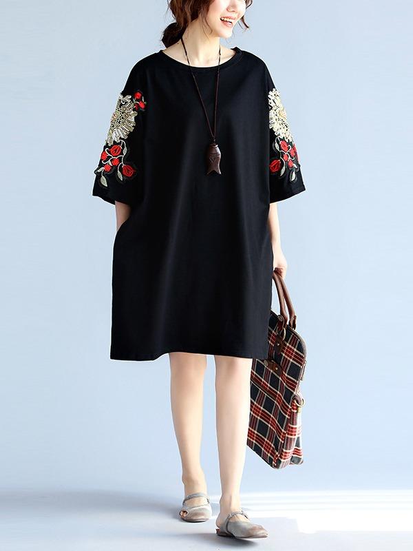 Loose Embroidery Black Midi Dresses