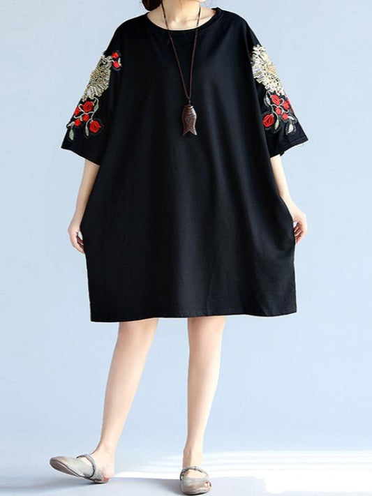 Loose Embroidery Black Midi Dresses