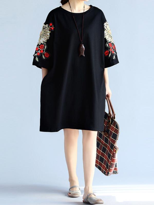 Loose Embroidery Black Midi Dresses