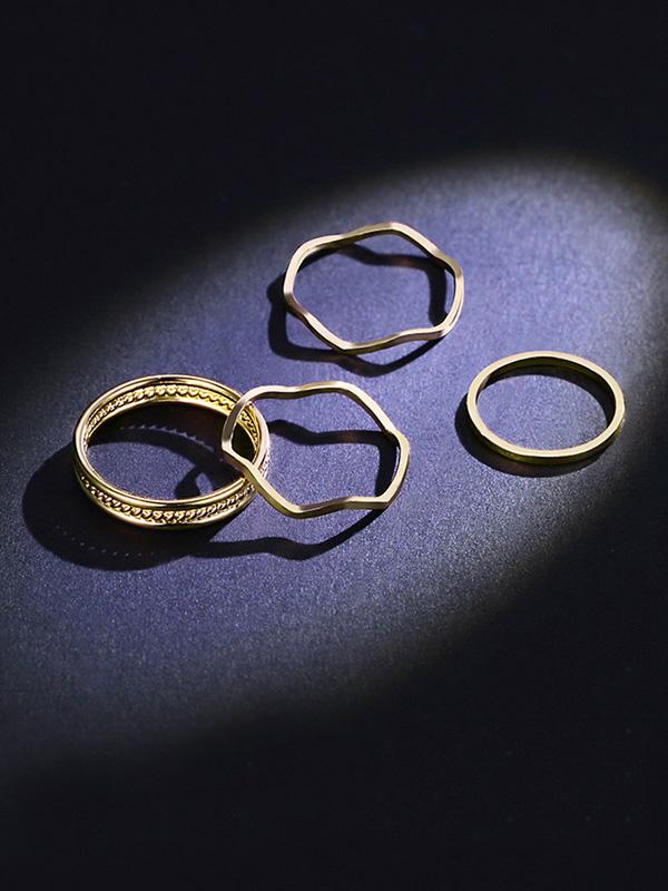 A Series Of Four Fashionable Rings