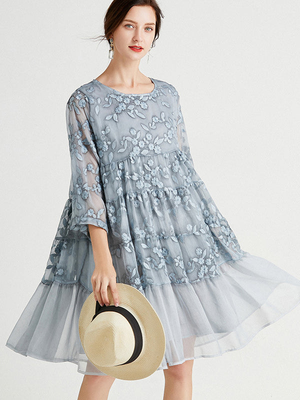 Original Loose Embroidered Solid Color Pleated Midi Dress