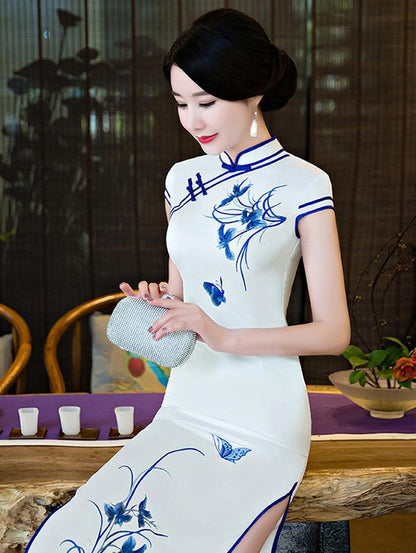 White Embroidered Split-side Long Cheongsam