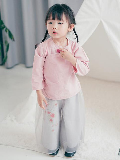Chinese Style Original Little Girl Suit Pants and T-shirt with Floral Ornament