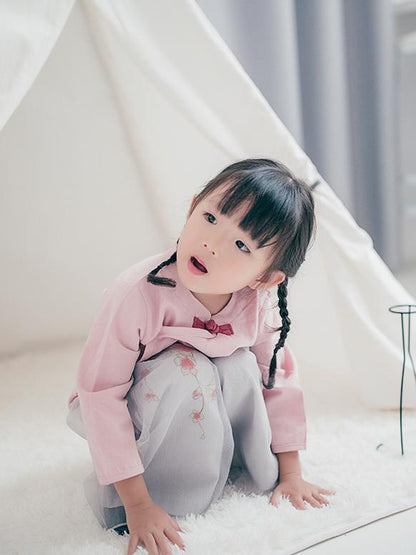 Chinese Style Original Little Girl Suit Pants and T-shirt with Floral Ornament