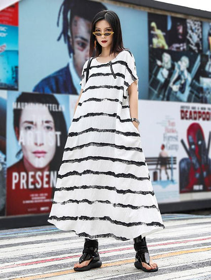Loose Simple Striped Round-neck Long Dress