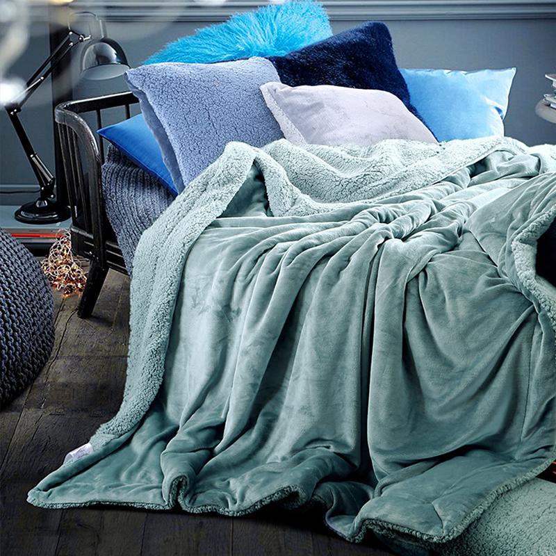 Berber Fleece Soft Warm Winter Pillow Blanket