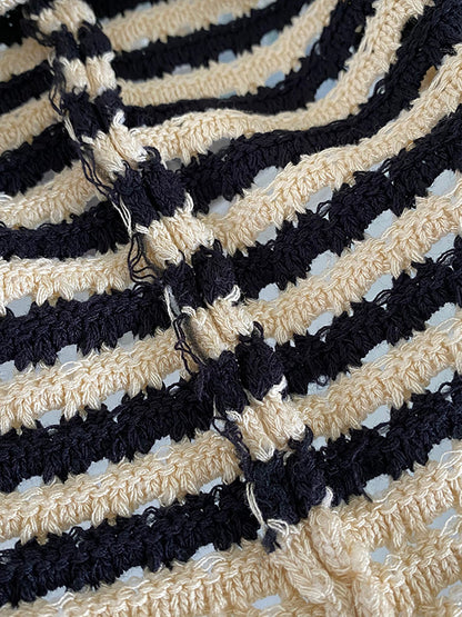 Simple Black White Contrast Color Knitting Vest Top