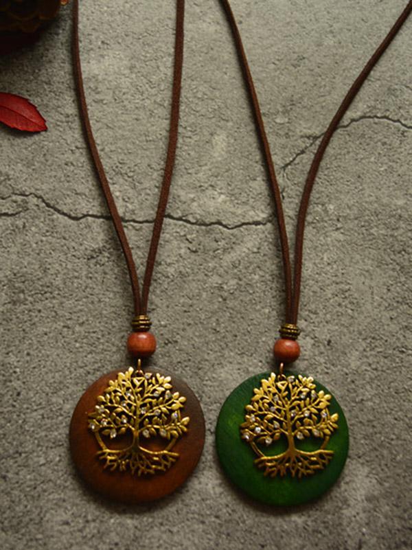 Vintage Bright Drilling Big Tree Wood Necklace