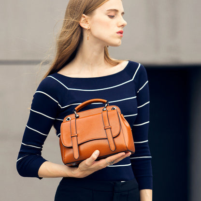 single shoulder slanted bag leather lady bag handbag