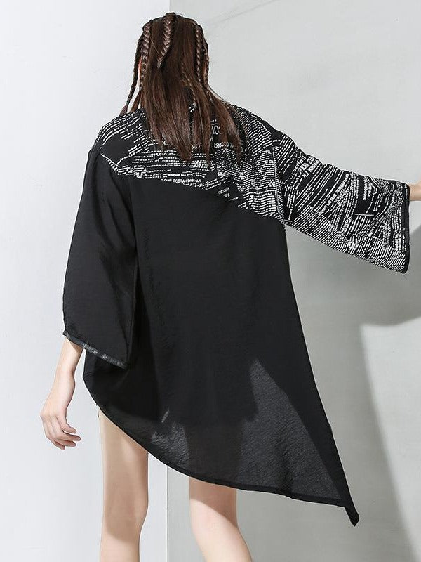 LOOSE CROPPED LETTERED PRINT SHIRT