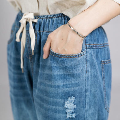 Embroidered Flowers And Frayed Casual Jeans