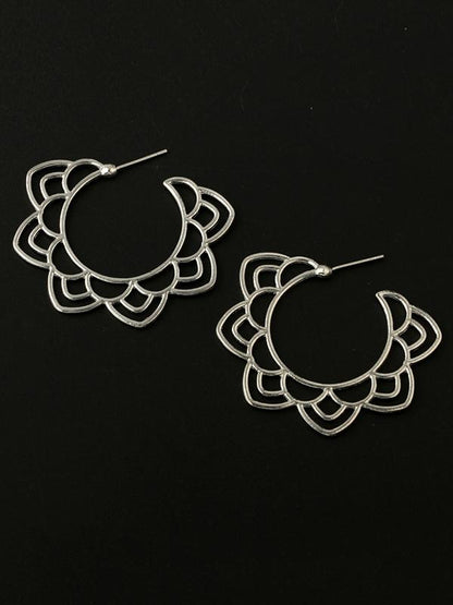 Vintage Hollow Flowers Earrings Accessories