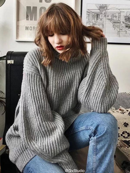 Round Neck Loose Knitting Sweater