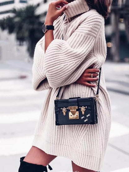 Round Neck Loose Knitting Sweater