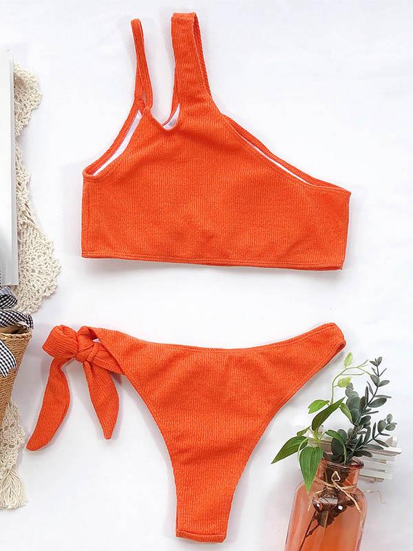 Solid Color One-Shoulder Knotted Split Bikini Swimsuit