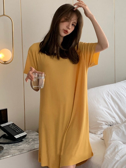 Casual Solid Color Short Sleeve Round-Neck Dress