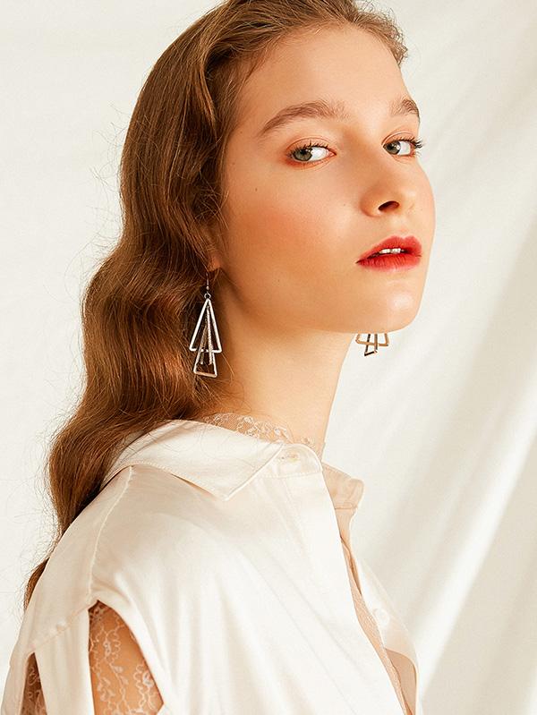 Geometry Triangle Eardrop