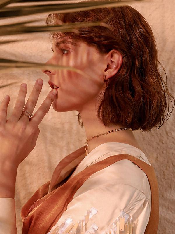 Fashionable Lapidary Cross Ring