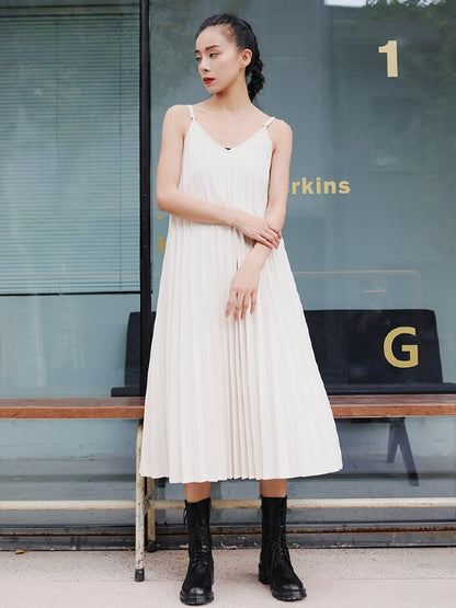 VINTAGE LOOSE SLEEVELESS PLEATED V-NECK DRESS