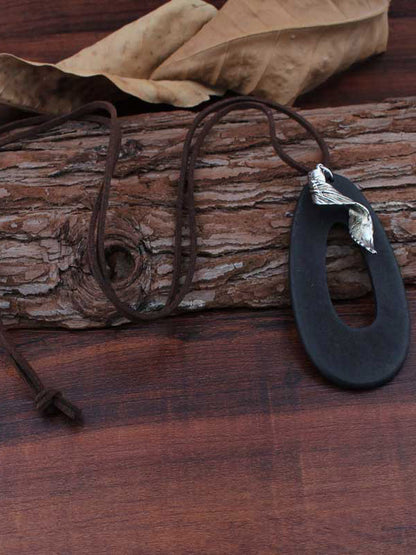 Vintage Leaf Velour Leather Rope Necklace