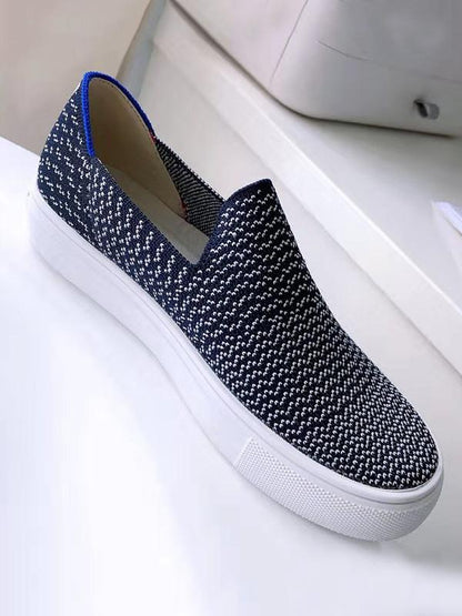 Solid Color Simple Casual Flat Shoes