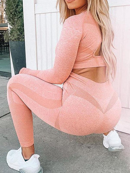 562974