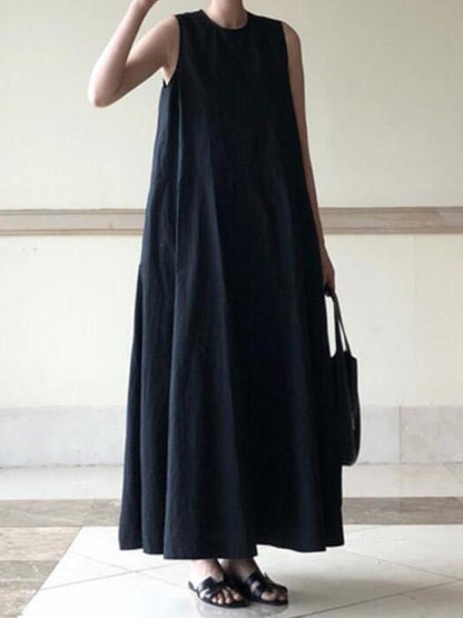 Simple Sleeveless Black Dress