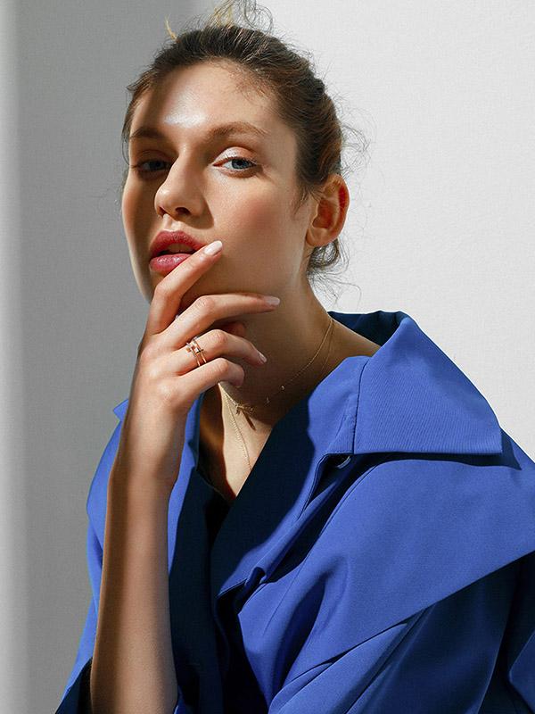 Fashionable Lapidary Cross Ring