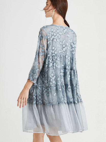 Original Loose Embroidered Solid Color Pleated Midi Dress