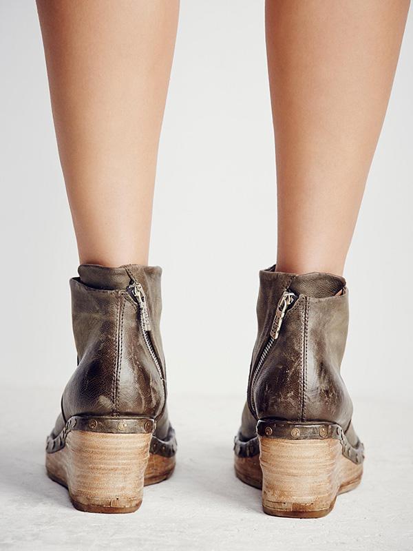 Fashion Style Wedge Boots