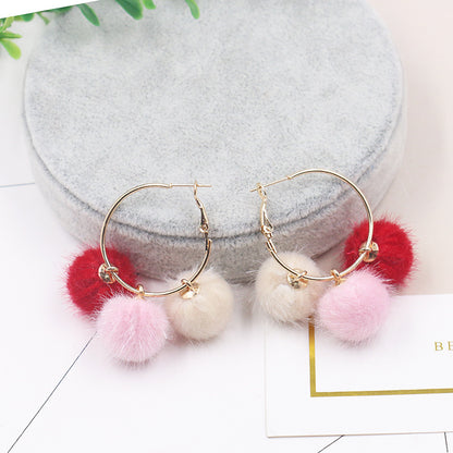 Gold large circle alloy wool ball earrings