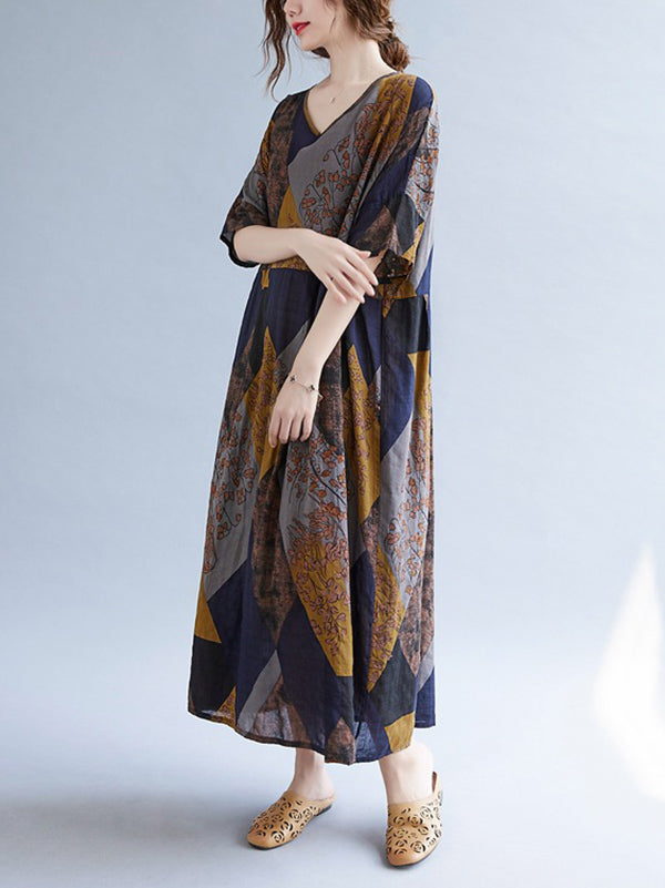 Vintage Printed V-Neck Half Sleeves Midi Dress