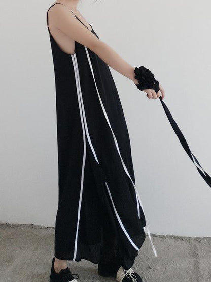 Simple Black Sleeveless V-neck Maxi Dress
