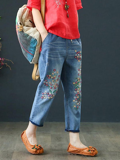 Loose Embroidered Jean Pants