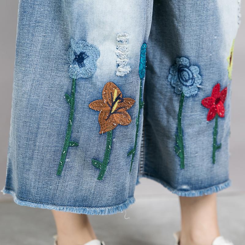 Casual Embroidered Flowers Wide Leg Jeans