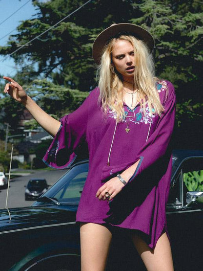 Embroidered V-neck Blouses&Shirts