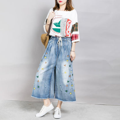 Embroidered Triangle Frayed Burr Casual Jeans