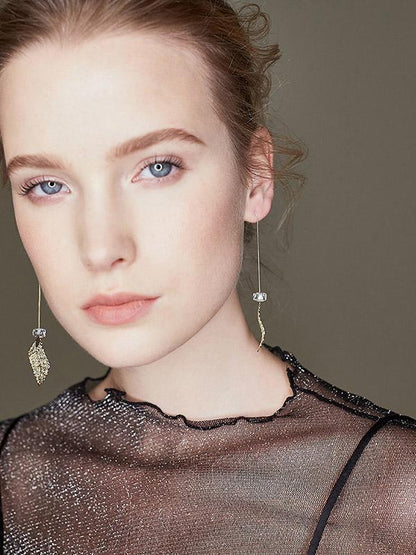 Simple Fresh Leaf Long Earring