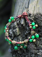 GREEN